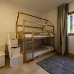 Spacious Family Paradise דירה