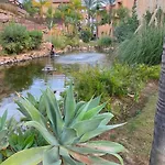 Spacious Family Paradise אסטפונה