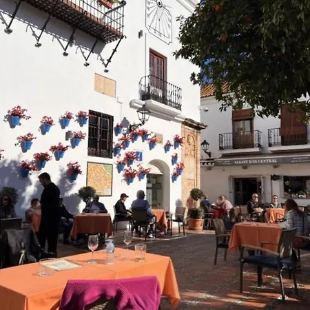 Lägenhet Spacious Family Paradise Estepona